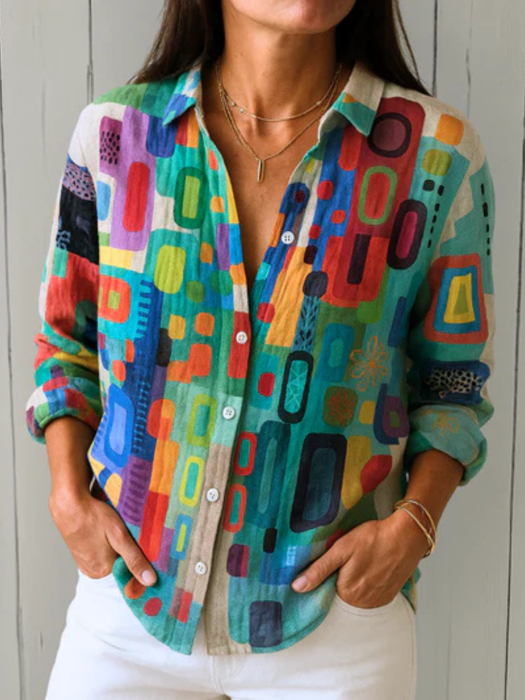 Noor & June™ | Chique tijdloze blouse | Estella Rainbow