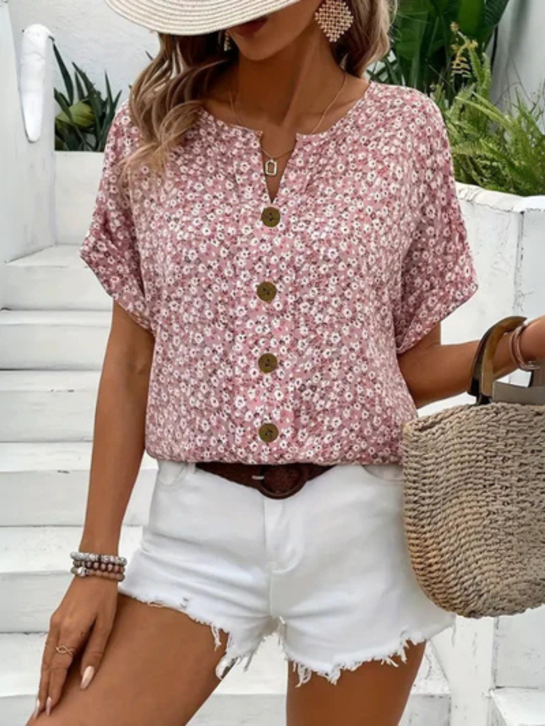 Noor & June™ | Stijlvolle zomer blouse met knopen | Madelief