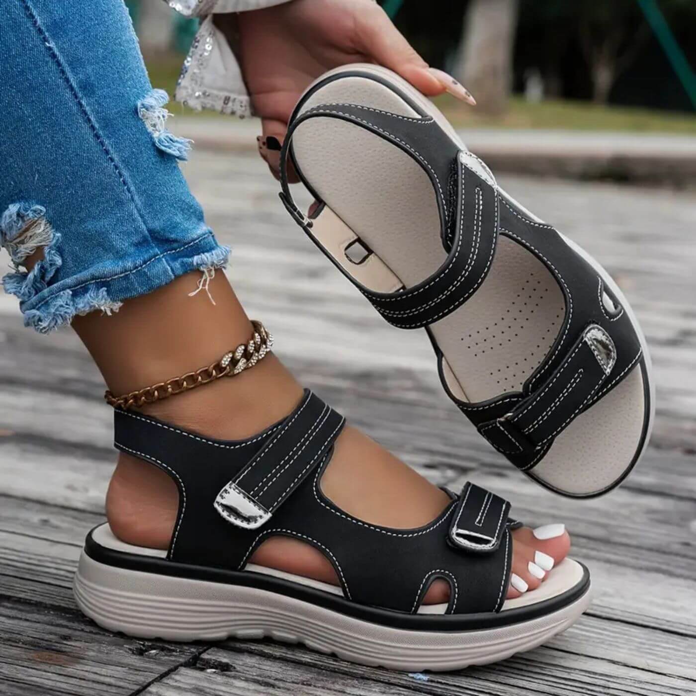 Noor & June™ | Comfortabele sandalen met sleehak en enkelbandje