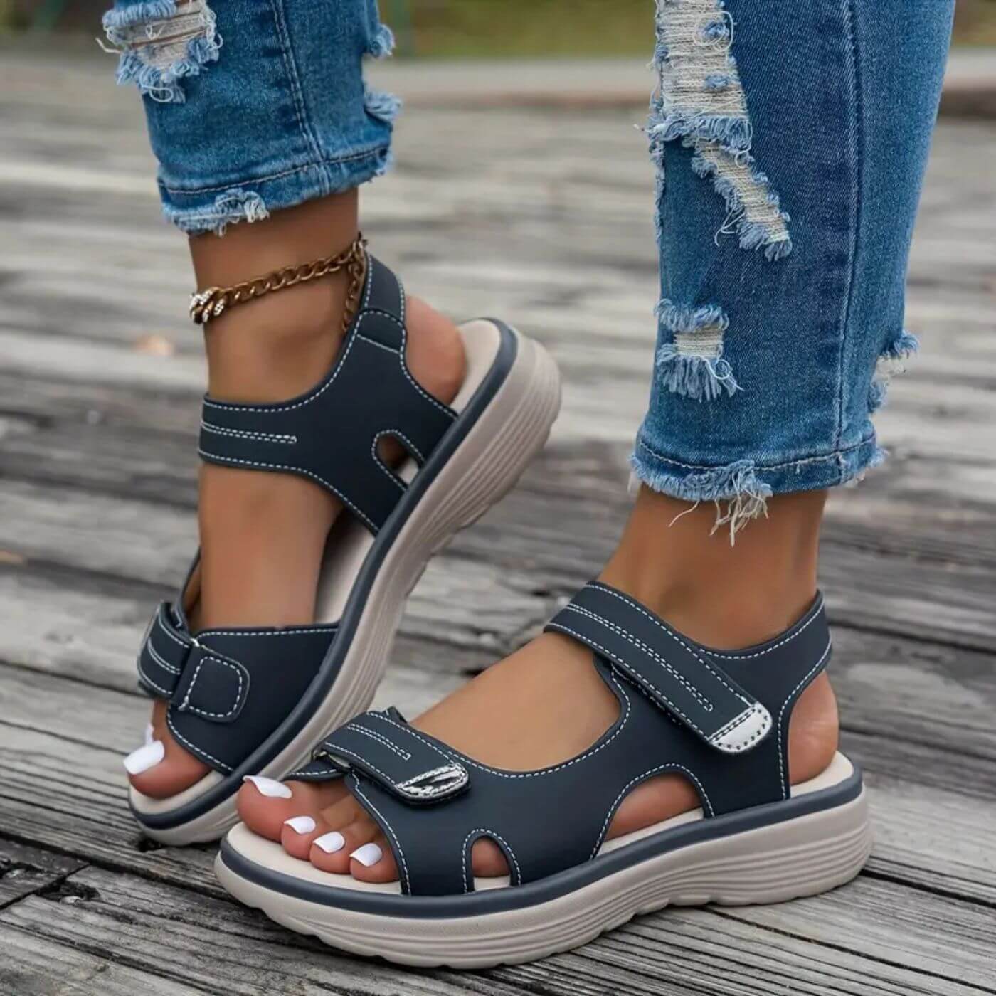 Noor & June™ | Comfortabele sandalen met sleehak en enkelbandje